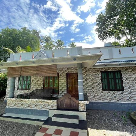 Nisara Homestay Varkala Eksteriør bilde